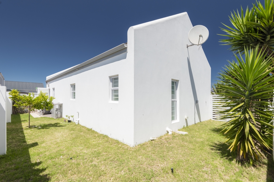 2 Bedroom Property for Sale in Laguna Sands Western Cape